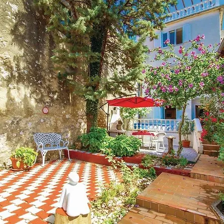 펜션 Panorama House 노비비노돌스키