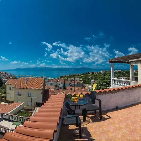 Panorama House *
