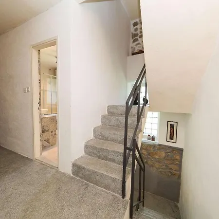 Panorama House *